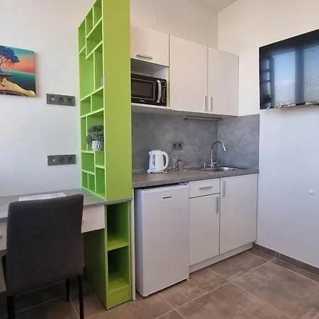 Dorm Bg Pet-friendly סטרה זגורה