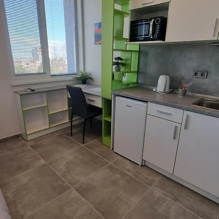 מלון דירות Dorm Bg Pet-friendly