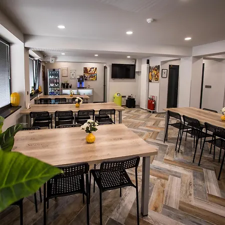 מלון דירות Dorm Bg Pet-friendly 3*