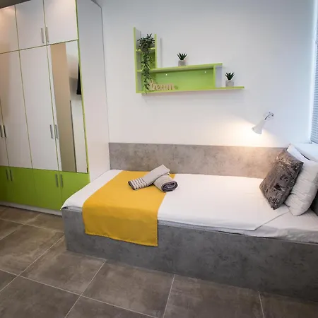 Dorm Bg Pet-friendly סטרה זגורה